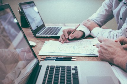 eMeeting: polska usługa do spotkań i szkoleń online w modelu SaaS